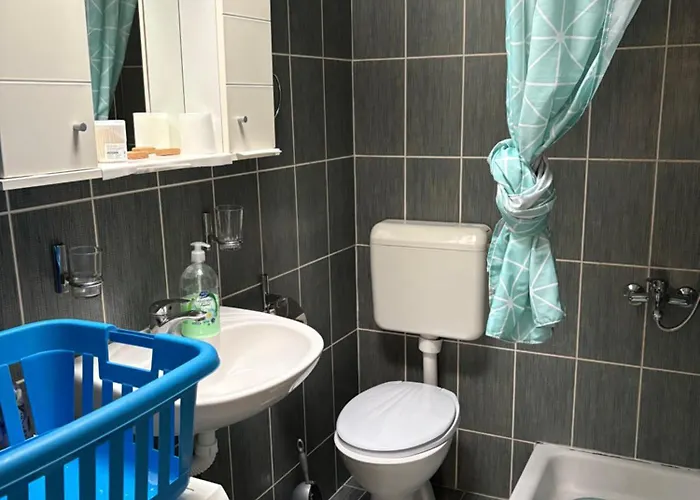 Emela & Ejla Apartamento *